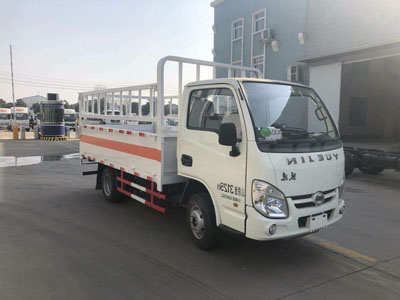 躍進(jìn)3.3米汽油(藍(lán)牌)氣瓶車(chē)