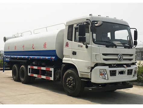 東風后八輪18方多功能抑塵車