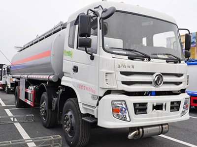 東風(fēng)特商三軸20噸油罐車