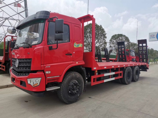 東風(fēng)D3V后八輪平板拖車
