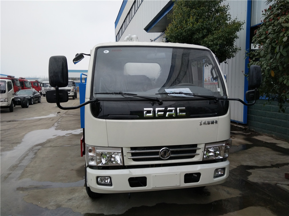 東風多利卡(5方)清洗吸污車