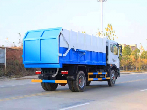 程力威牌CLW5181ZDJ6型壓縮式對接垃圾車