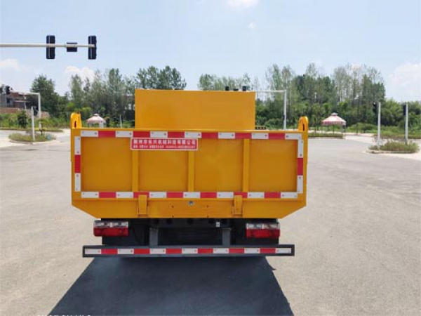 東風(fēng)小多利卡國六藍(lán)牌雙排自卸式垃圾車