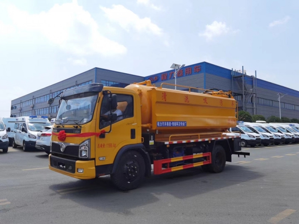 東風福瑞卡12.5方清洗吸污車,聯合疏通車