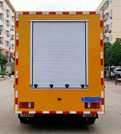 江鈴救險(xiǎn)車